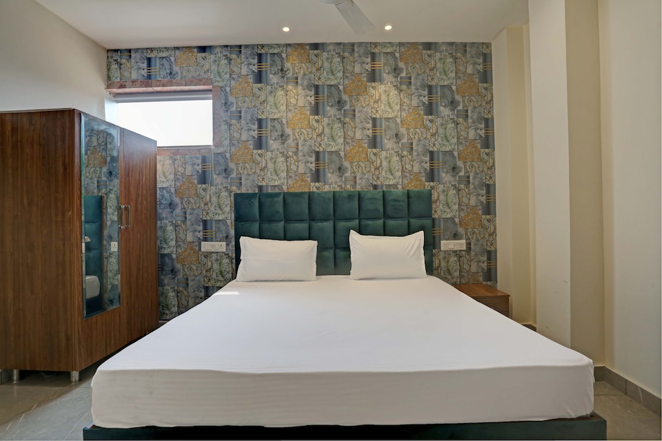 OYO Hotel A Grand Residency , Civil Lines Ludhiana, Ludhiana