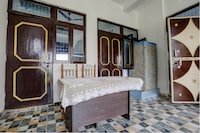 SPOT ON Golden Imperial