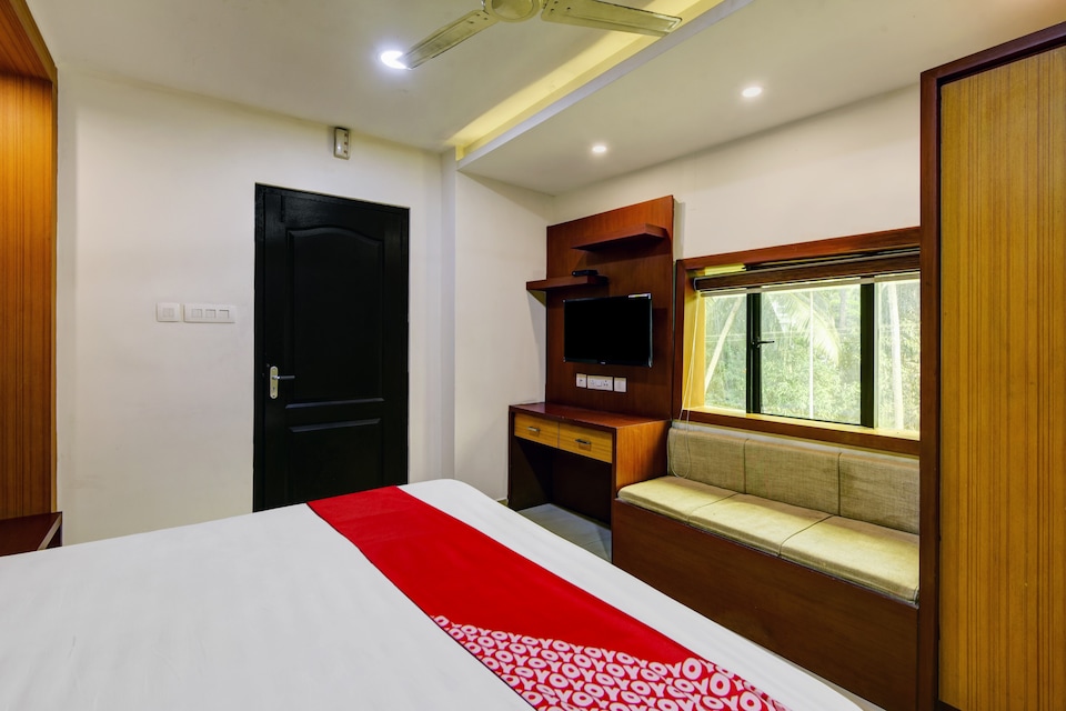 OYO Flagship First Guest House, Guruvayur, Guruvayur