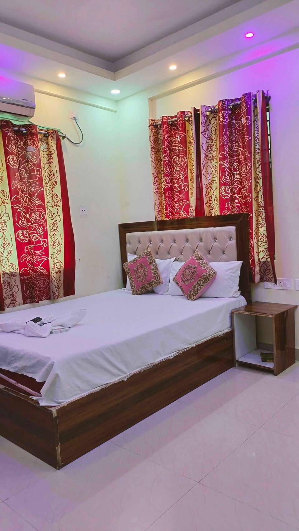 Live on KOL2765 , Rajarhat Kolkata, Kolkata