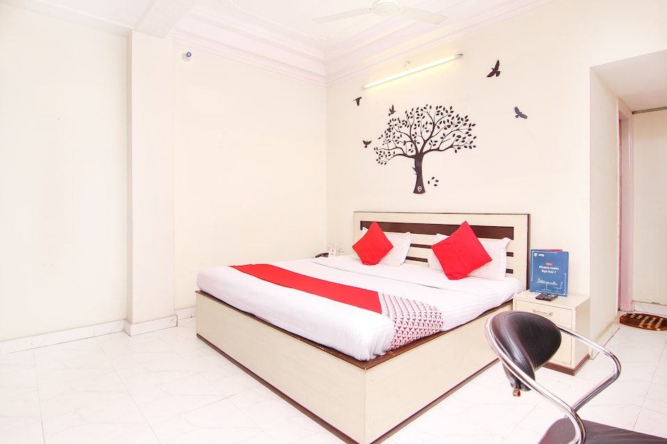 OYO 14345 Hotel Panchsheel, Sigra, Varanasi