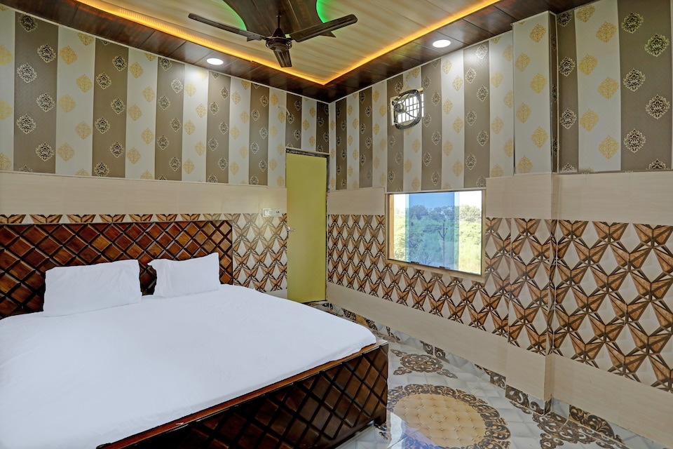 OYO Khushi Hotel And Restaurant , Kasganj, Kasganj
