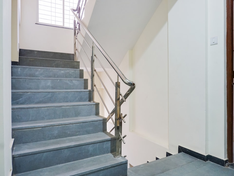 Hotel O stay inn, Baner Pune, Pune