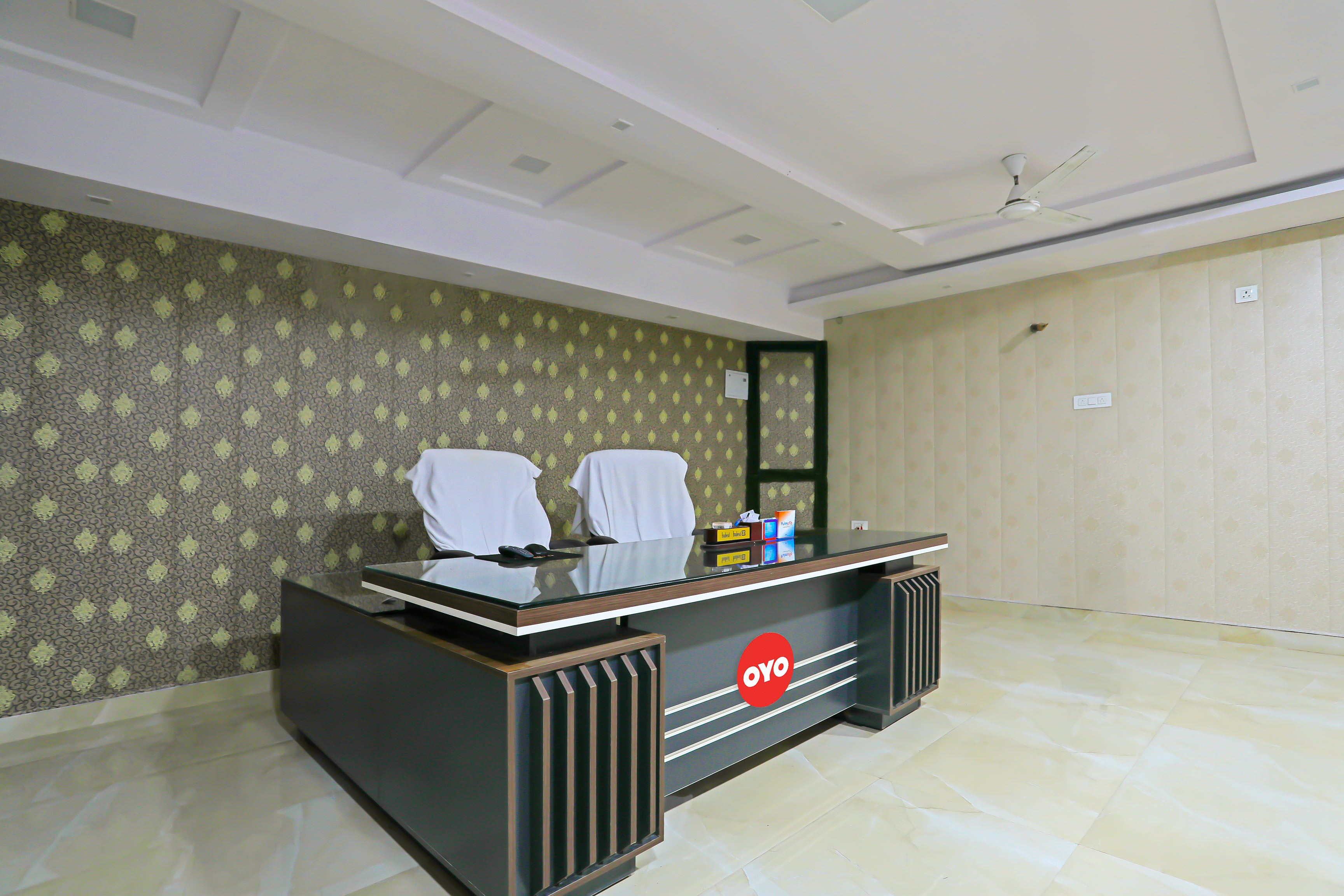 Hotel O Guddan Banquet Hall, Flagship Kanpur, Book @ ₹792 - OYO