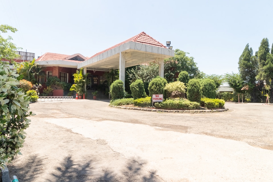 Palette - North Park Resort, Panchkula, Panchkula