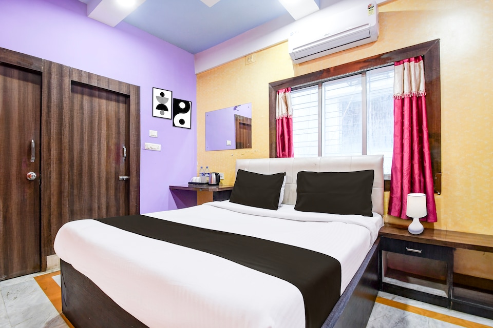 Collection O New Town Near Ahrini Market Formerly Puja Residency, Rajarhat Kolkata, Kolkata