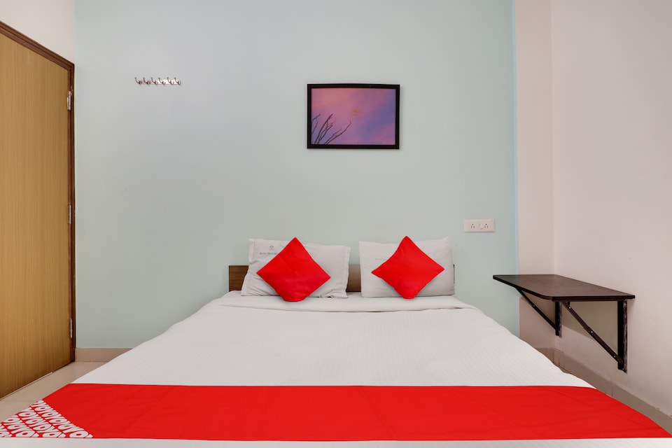 Hotel O New Grand Suites, Hebbal Bangalore, Bangalore