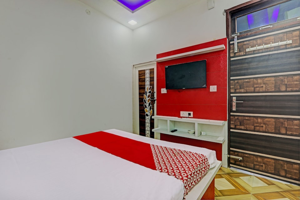 SPOT ON Rajpoot Hotel, Kanpur Railway Station, Kanpur