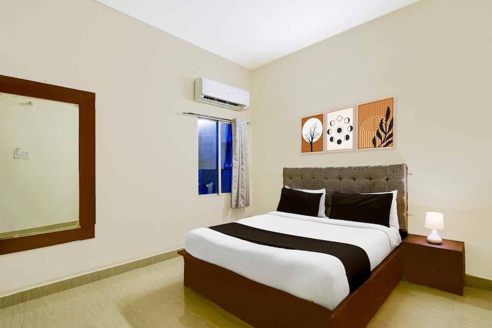 Collection O Peddamma Gudi Formerly Loyal Suits, Banjara Hills, Hyderabad