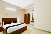 SPOT ON Nest Inn Hotel