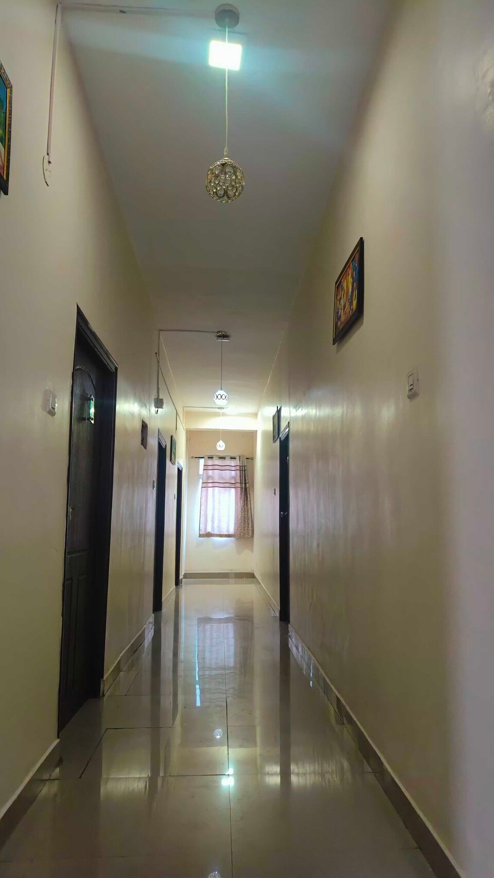 POP 81724H Loyal Suits , Banjara Hills, Hyderabad