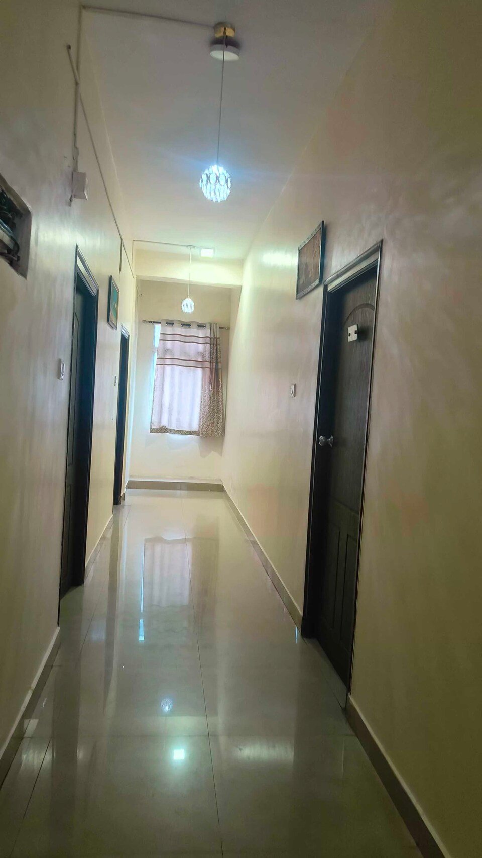 POP 81724H Loyal Suits , Banjara Hills, Hyderabad