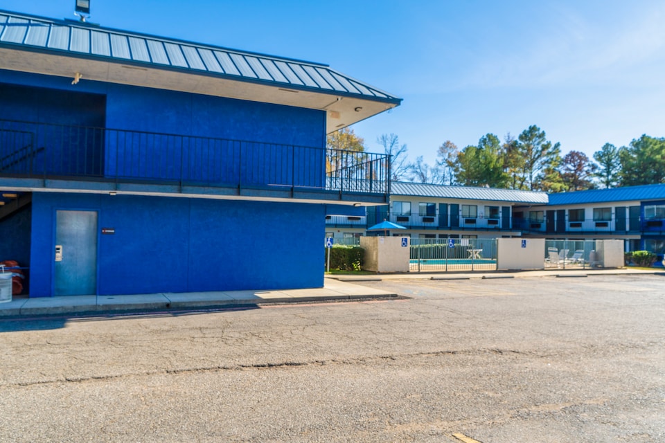 Xpress Inn & Extended Stays by OYO Marshall TX near I-20 & Hwy 59, Marshall Central TX, Marshall TX