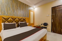 Flagship Hotel Crystal