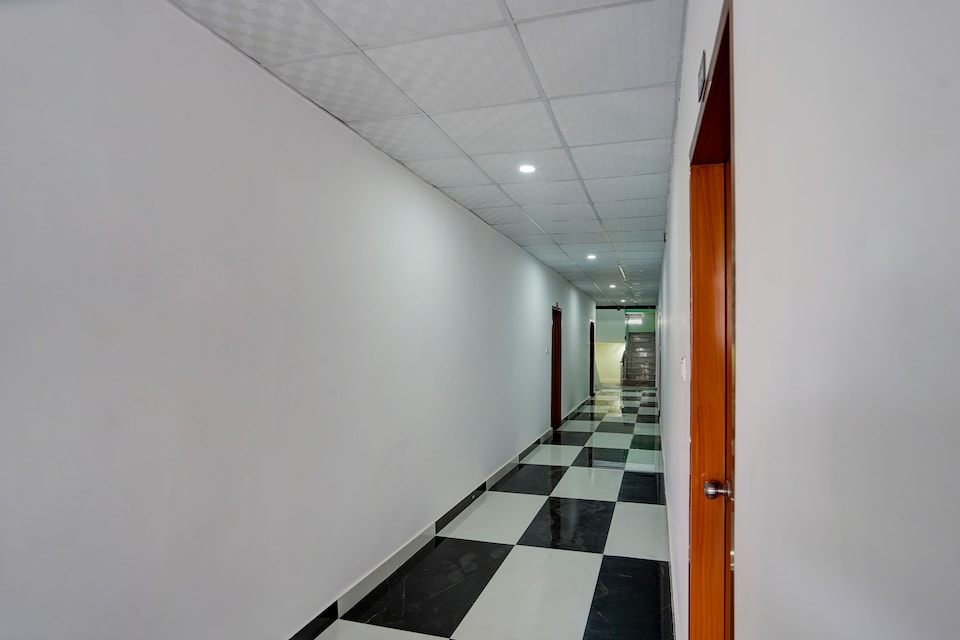 OYO 817310 Zion Hotel And Party Place, Meerut, Meerut