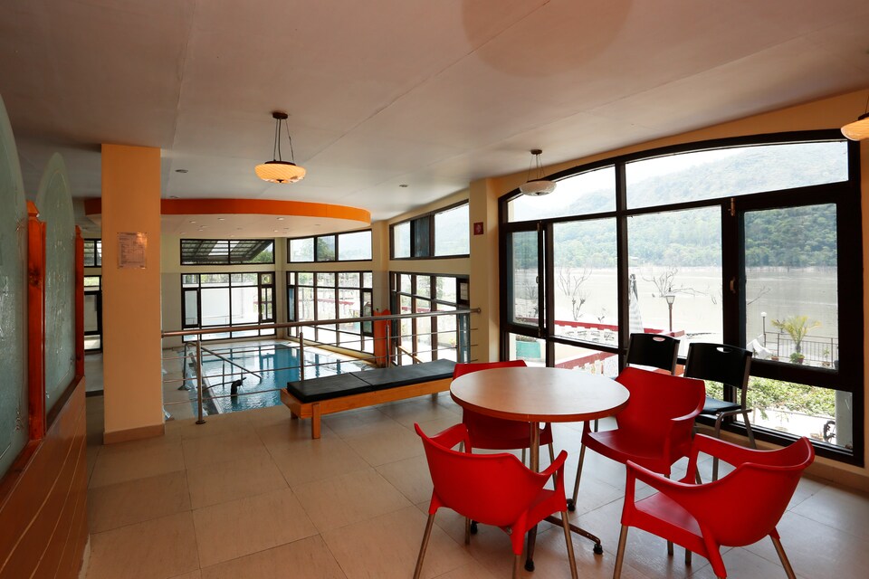 OYO 9098 Hotel Hot Spring, Mashobra-Naldera, Shimla
