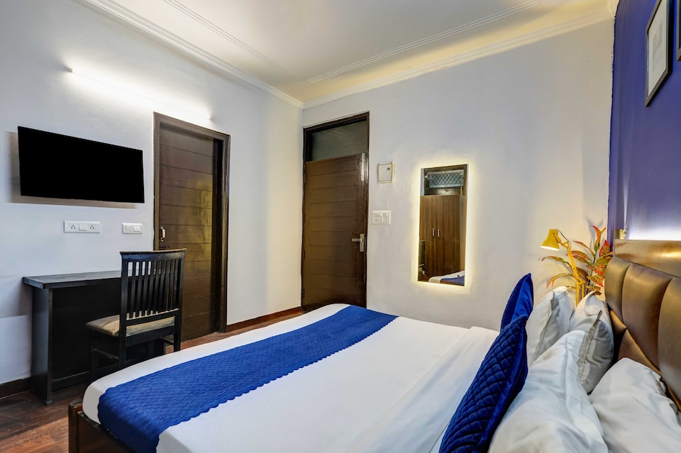 Hotel O A SQUARE SAKET RESIDENCY, Saket Delhi, Delhi