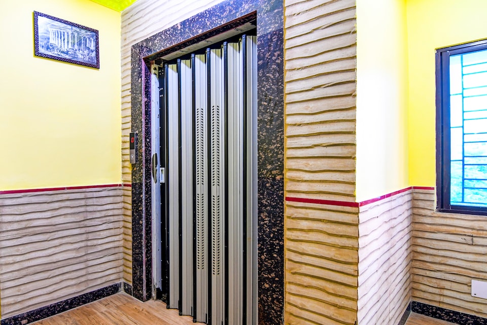 Hotel O Shree, New Town, Kolkata