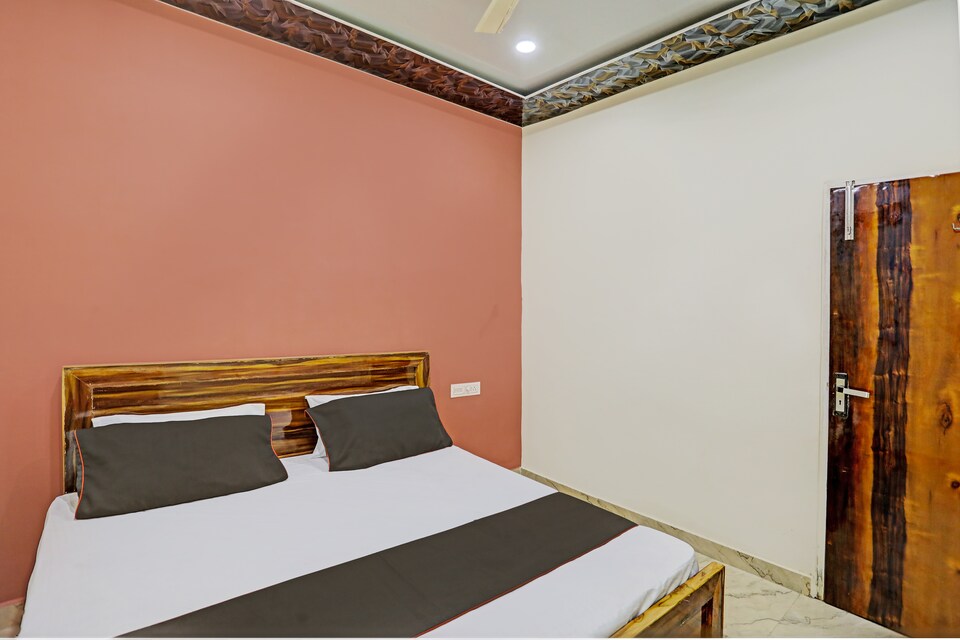 Collection O Hotel Sylvania Palace, Sarnath Varanasi, Varanasi