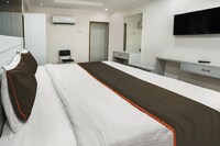 OYO Collection O Avm Castle