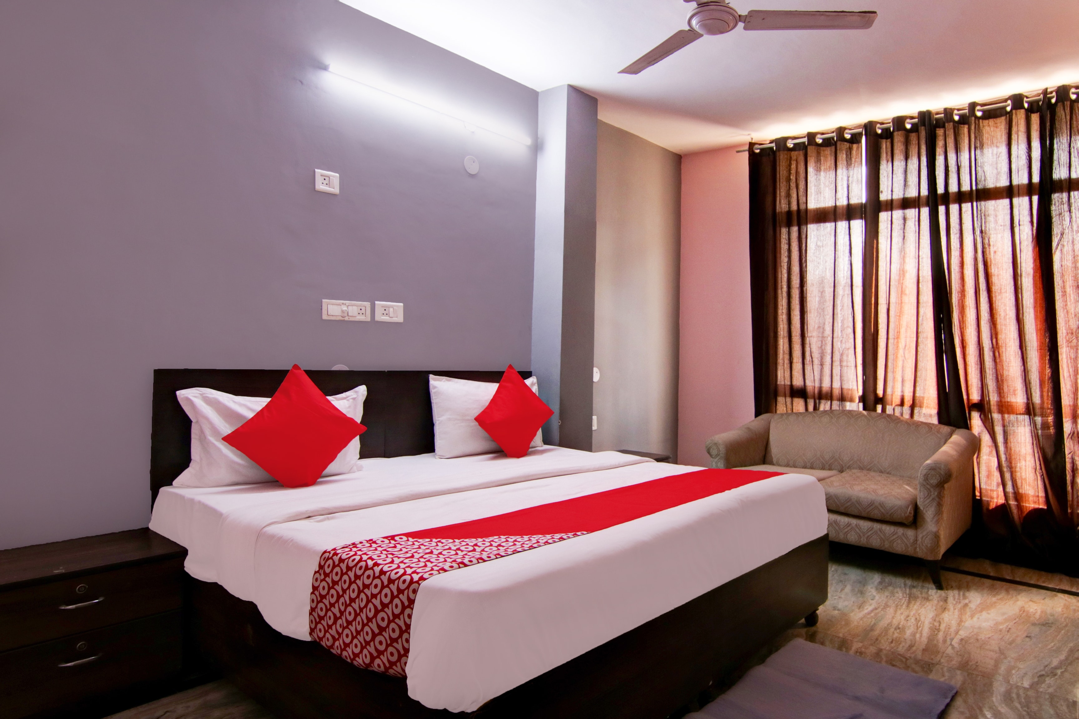 Hotels Near Saket, Delhi from ₹412