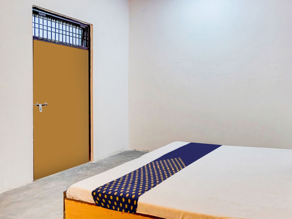 SPOT ON Rd Palace Hotel & Rooms, Bulandshahr, Bulandshahr