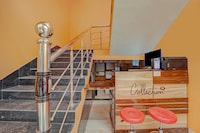 OYO 817482 Siddhi Vinayak Hotel & Banquets