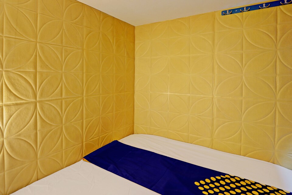 OYO Life 92980 Luxury Capsule Homestay, Gedangan Sidoarjo, Sidoarjo