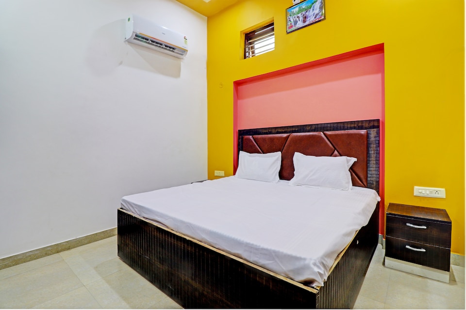 Hotel O Om Palace, Corporate Complex, Agra