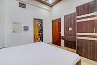 Hotel O Om Palace