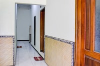 OYO Life  92982 Kost Berkah Ibu