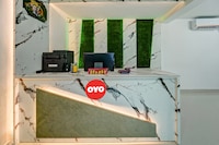 Hotel O White House