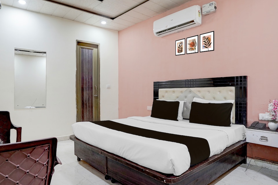 Super Hotel O Zirakpur City Court Complex Formerly The Platinum, Zirakpur, Zirakpur