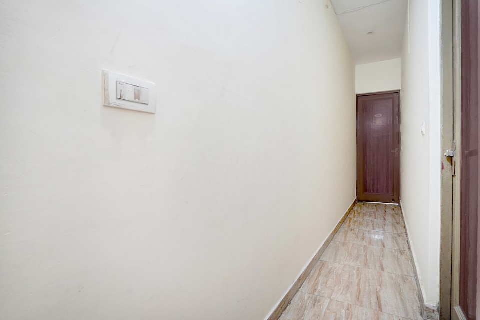 Super Hotel O by OYO Zirakpur City Court Complex Formerly The Platinum, Zirakpur, Zirakpur