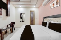 Super Hotel O Zirakpur City Court Complex Formerly The Platinum