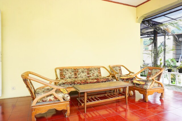 OYO 92995 Villa Ragill