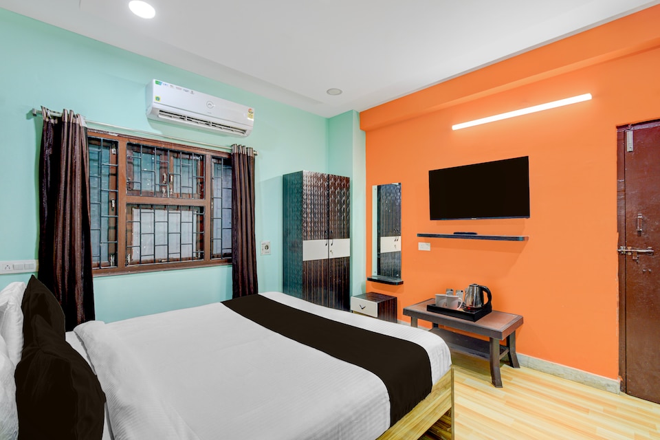 Super Hotel O Hyderabad City Centre Formerly S Grand Residency, Kukatpally, Hyderabad