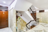 Hotel O Paharganj Near Railway Station Formerly Chand Palace