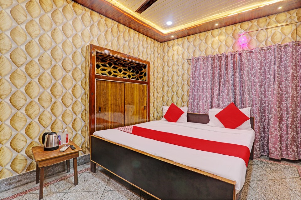 OYO Flagship Manjushree P. Guest House, Lanka, Varanasi