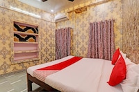 OYO Flagship Manjushree P. Guest House