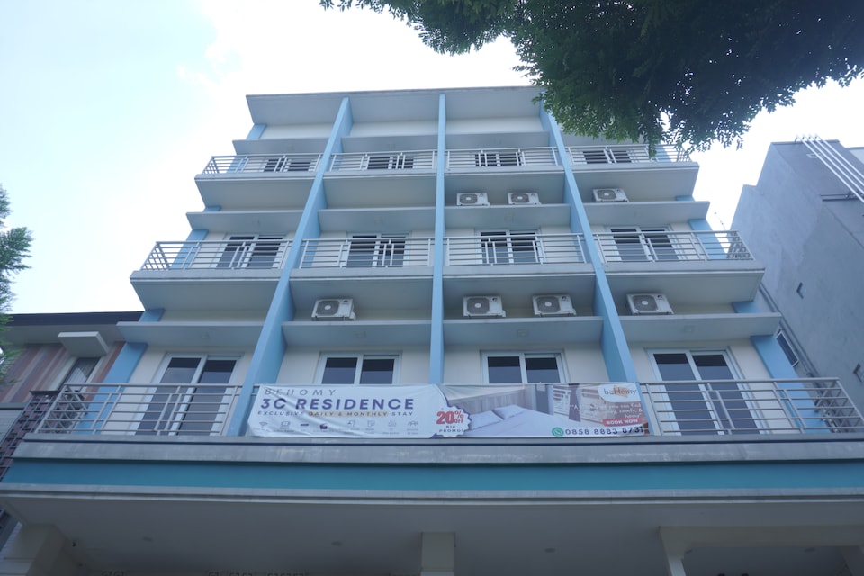 OYO Life 93043 Cozy Regent, BSD, Tangerang