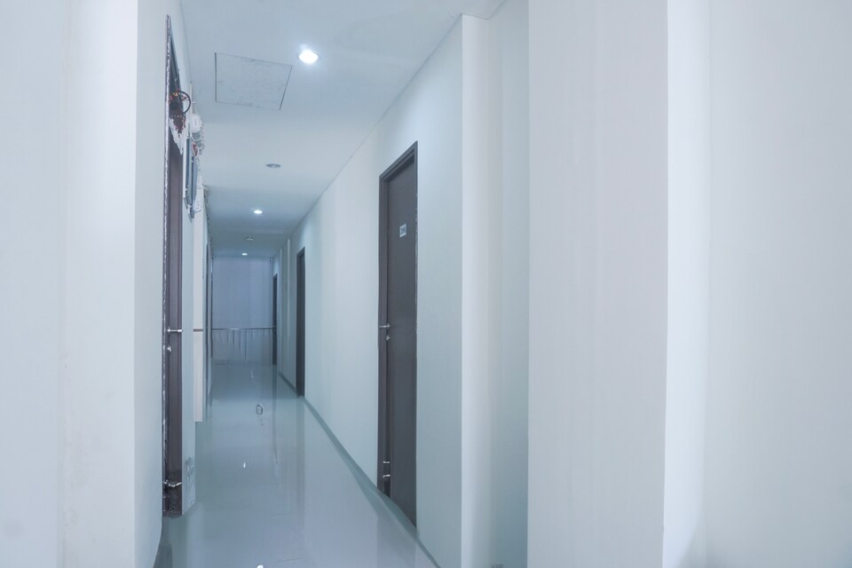 OYO Life 93047 Cozy Lincoln, Karawaci, Tangerang