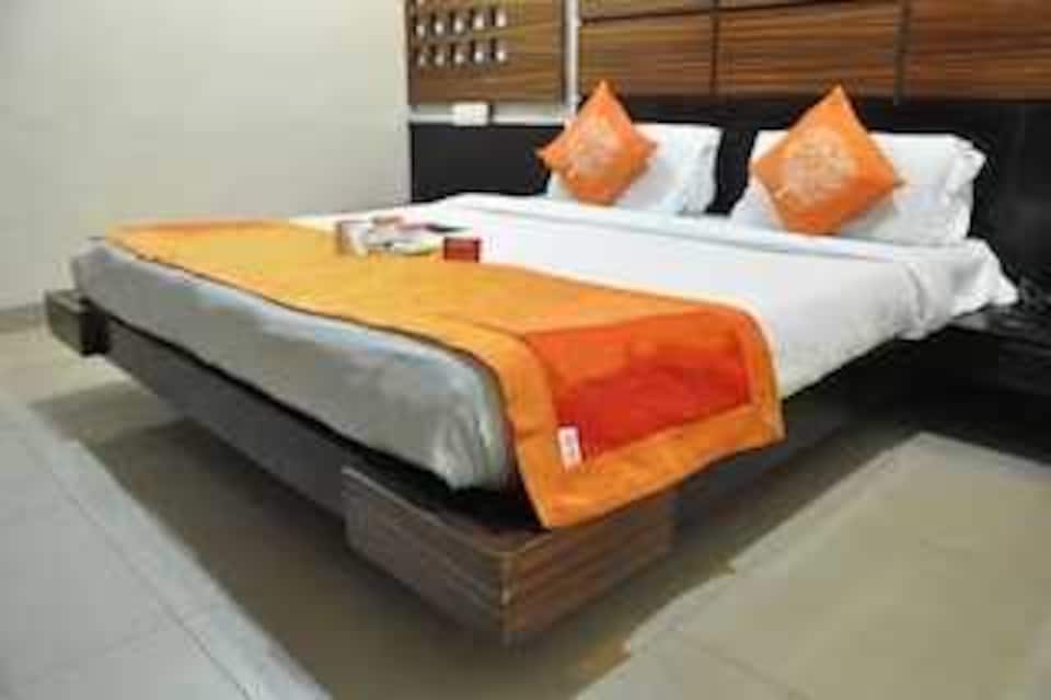 Collection O Hotel Ambrosia, Jhansi, Jhansi