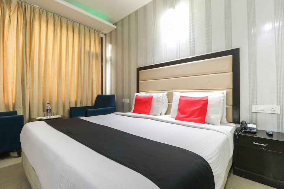 Capital O 1731 Ek Noor Residency, Mohali, Mohali