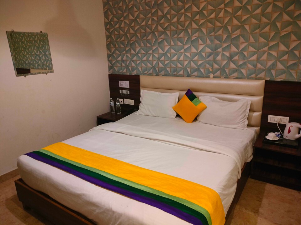 POP 81761C Hotel Jashan, Kharar, Kharar