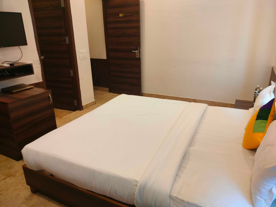 POP 81761C Hotel Jashan, Kharar, Kharar