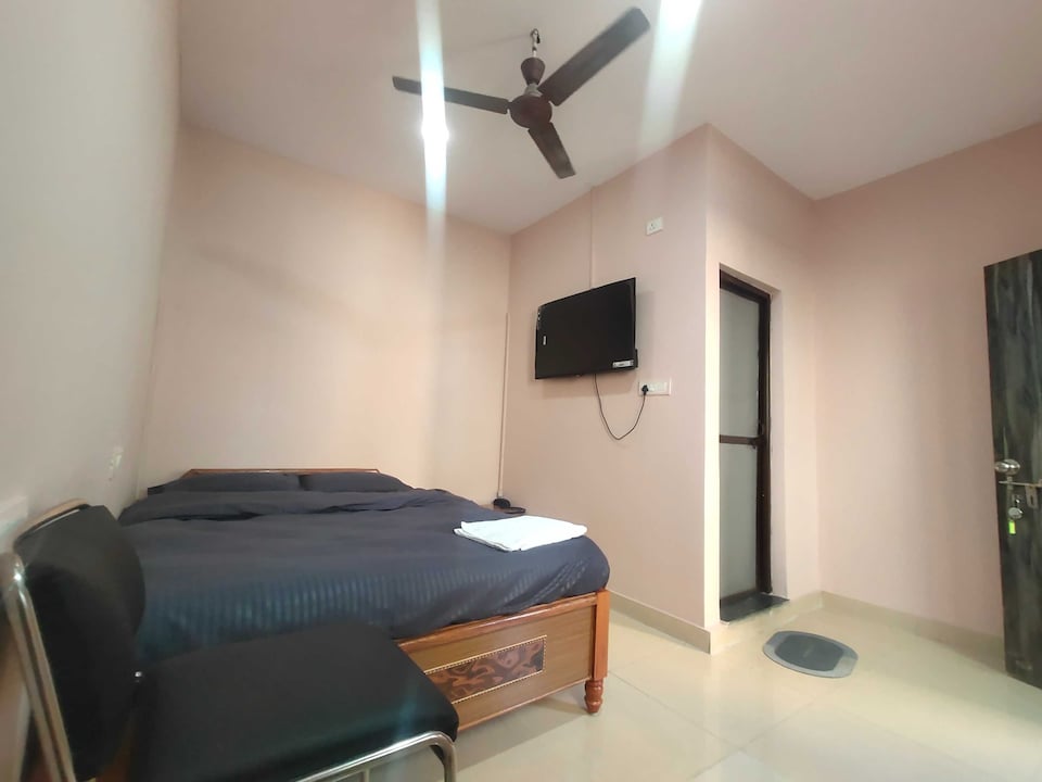 Hotel O Samrat Inn, Firayalal, Ranchi