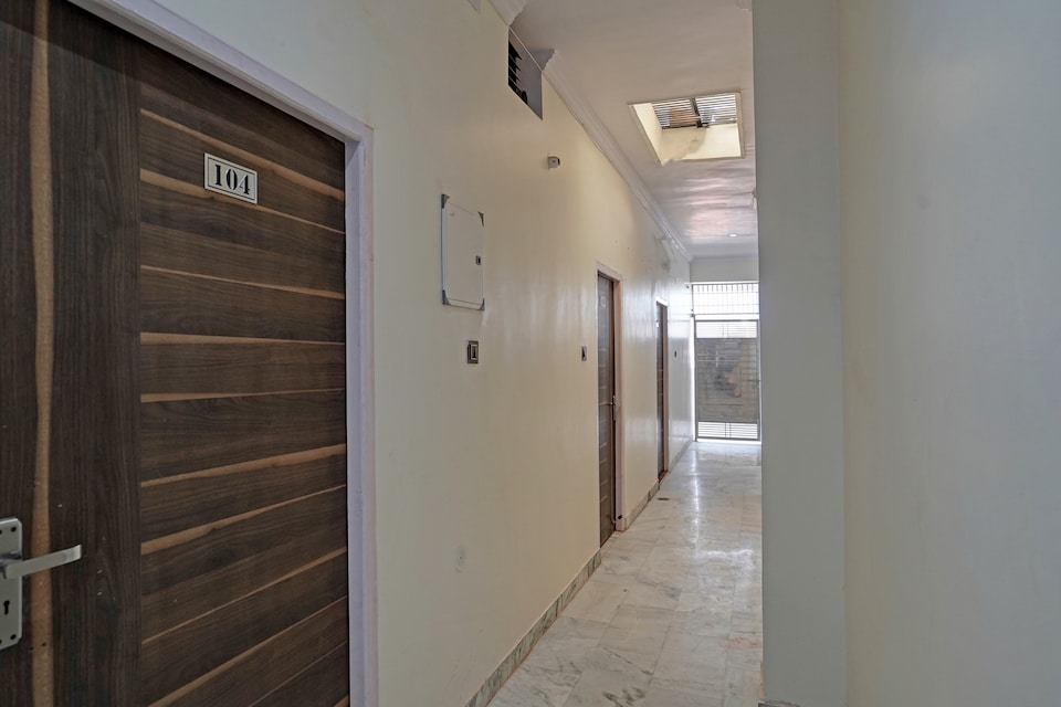Hotel O Aditya Galaxy, Govind Nagar Kanpur, Kanpur