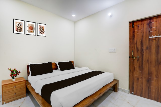 Super Hotel O IIM Road Lucknow