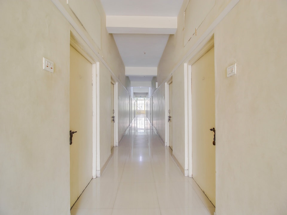 Hotel O Bharat Lodge, Kukatpally, Hyderabad